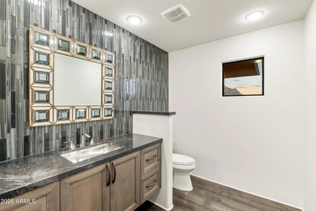 Real Estate Picture 55