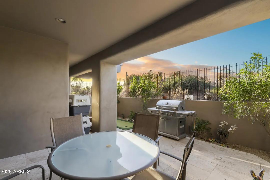 Real Estate Picture 70