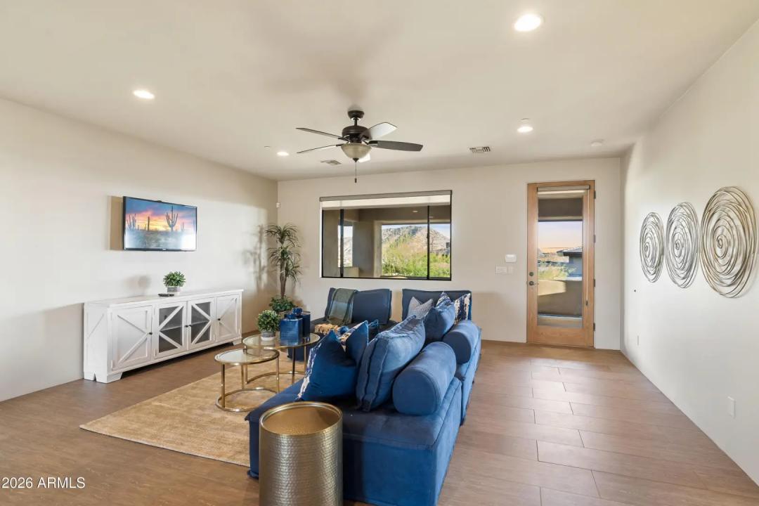 Real Estate Picture 73