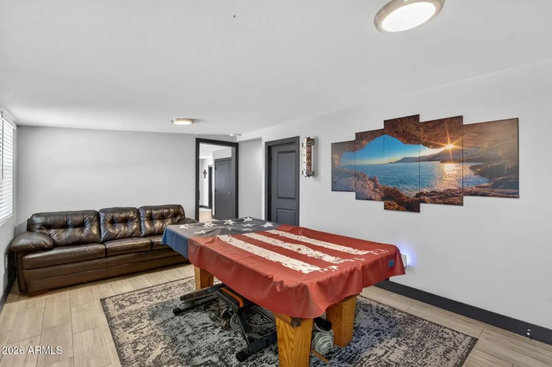 Real Estate Picture 20