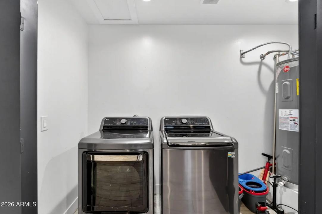 Real Estate Picture 31