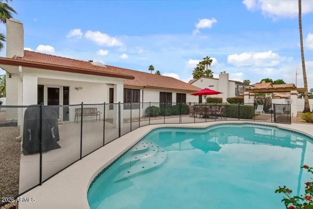 Real Estate Picture 37