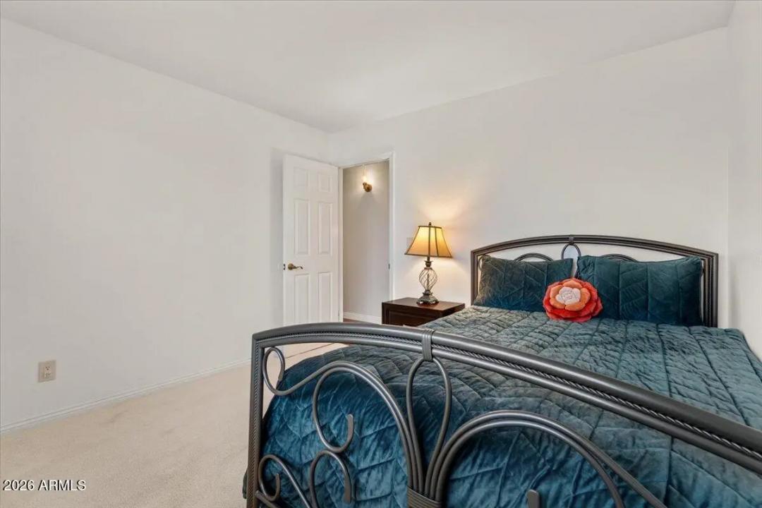 Real Estate Picture 32