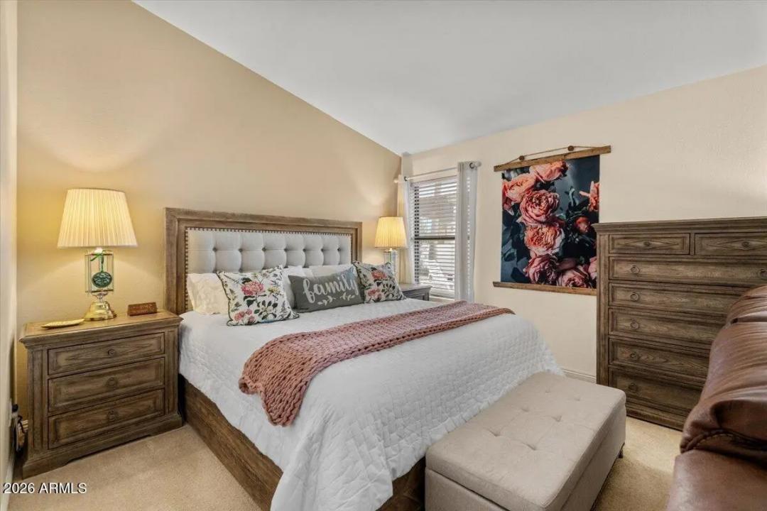 Real Estate Picture 22