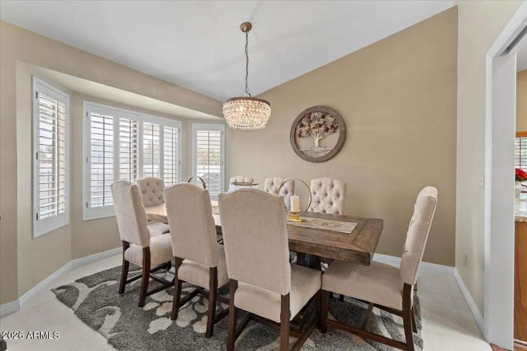 Real Estate Picture 10