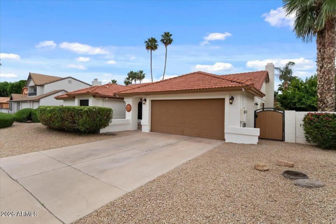 Real Estate Picture 5