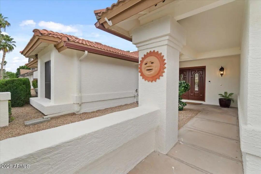 Real Estate Picture 3