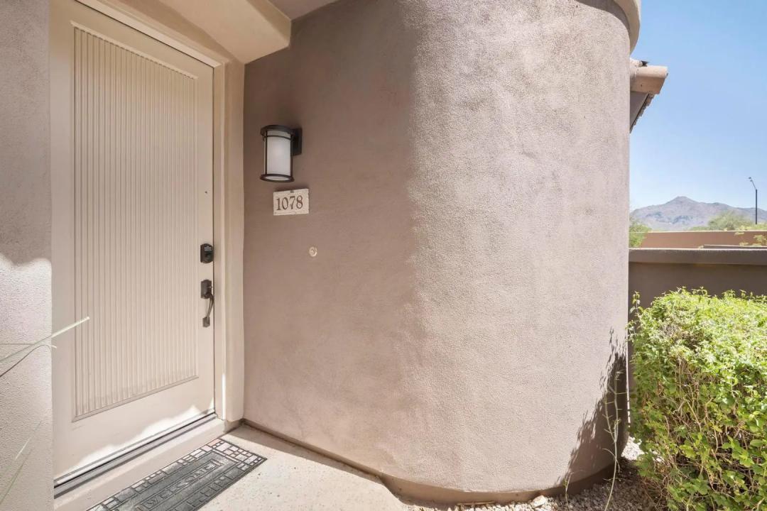 Real Estate Picture 7