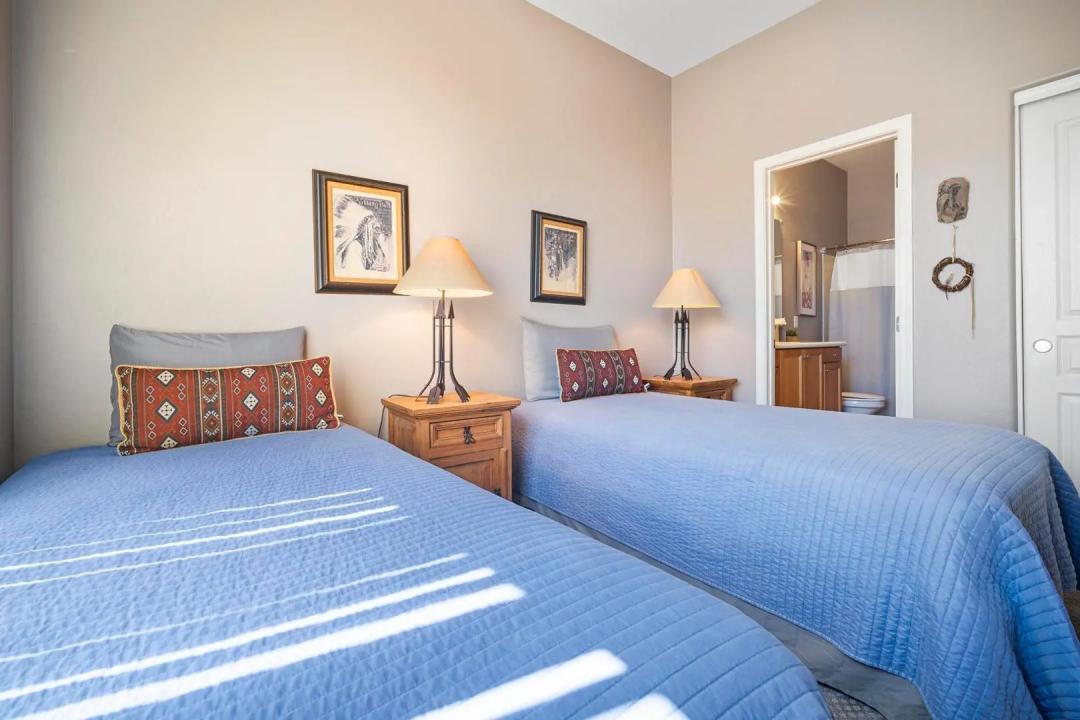 Real Estate Picture 34