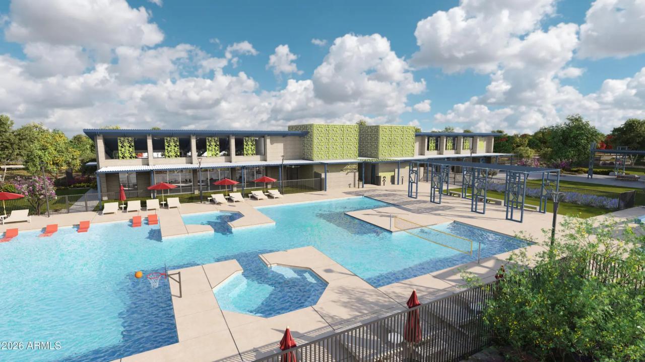 Real Estate Picture 17