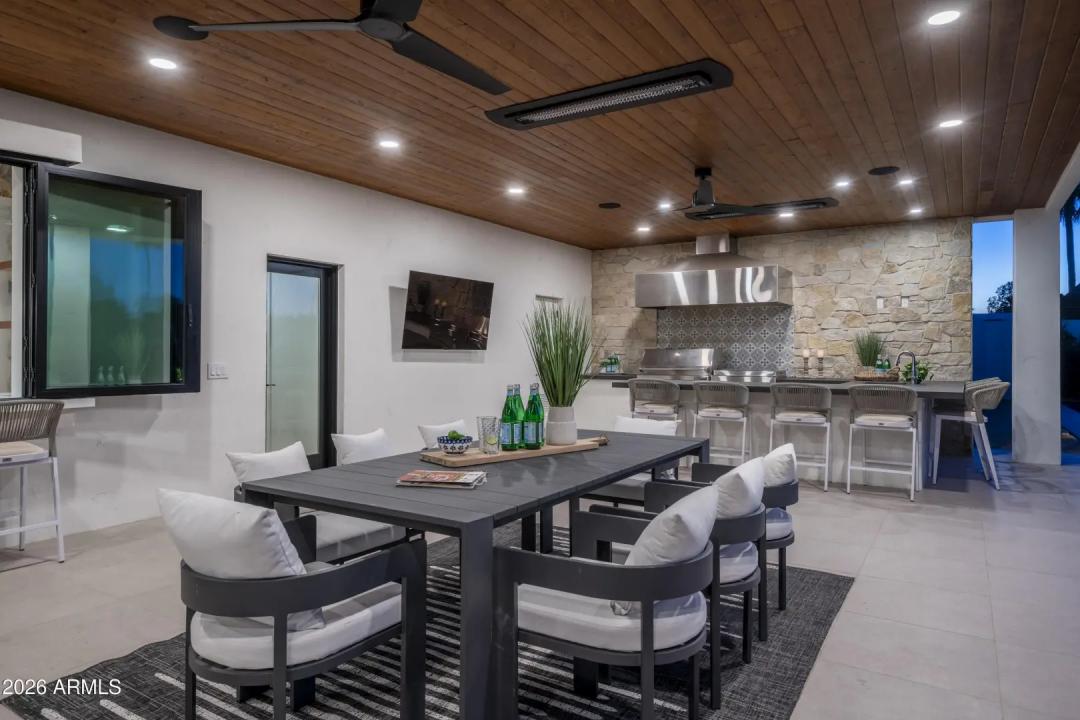 Real Estate Picture 42