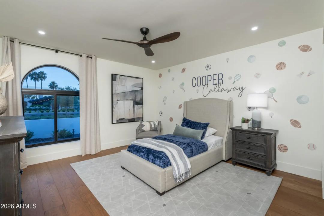 Real Estate Picture 38