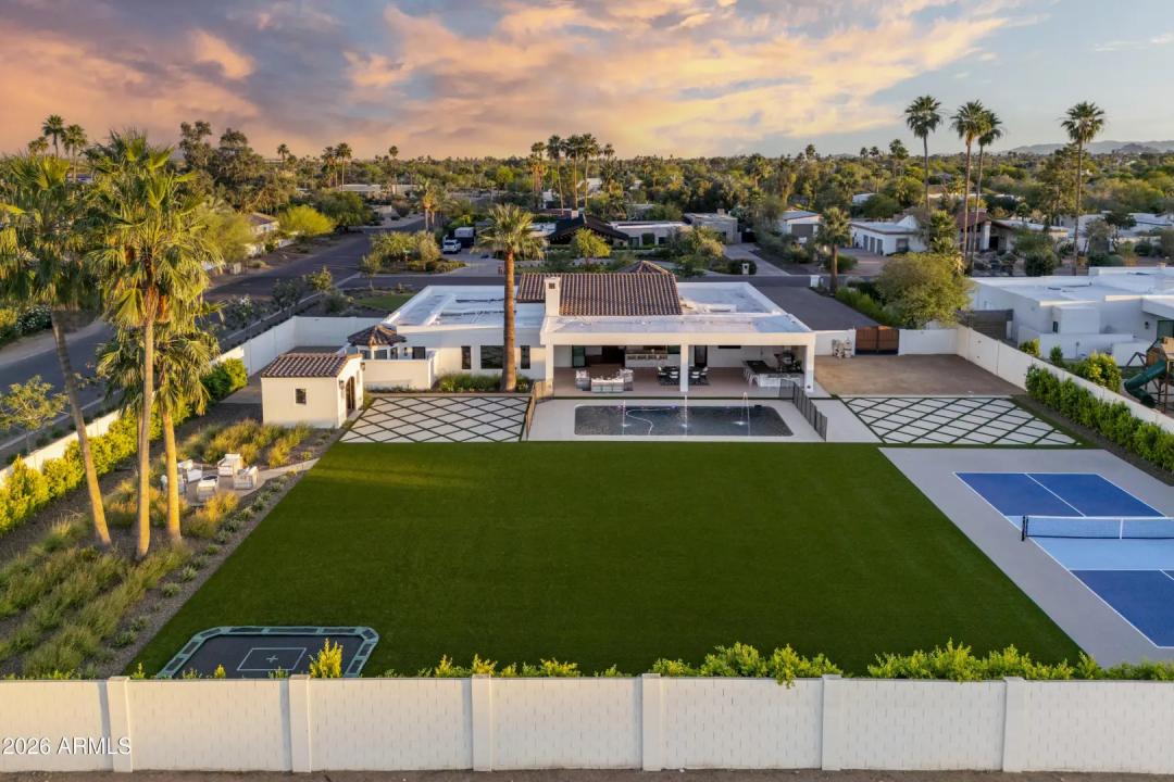 Real Estate Picture 61