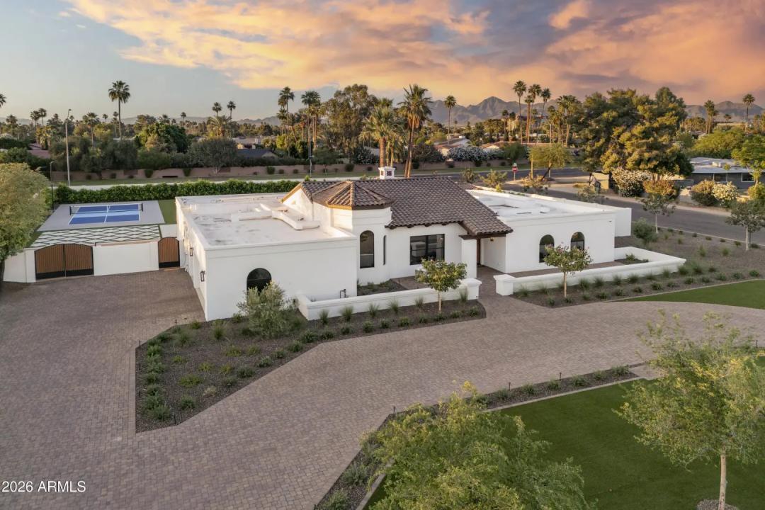 Real Estate Picture 1