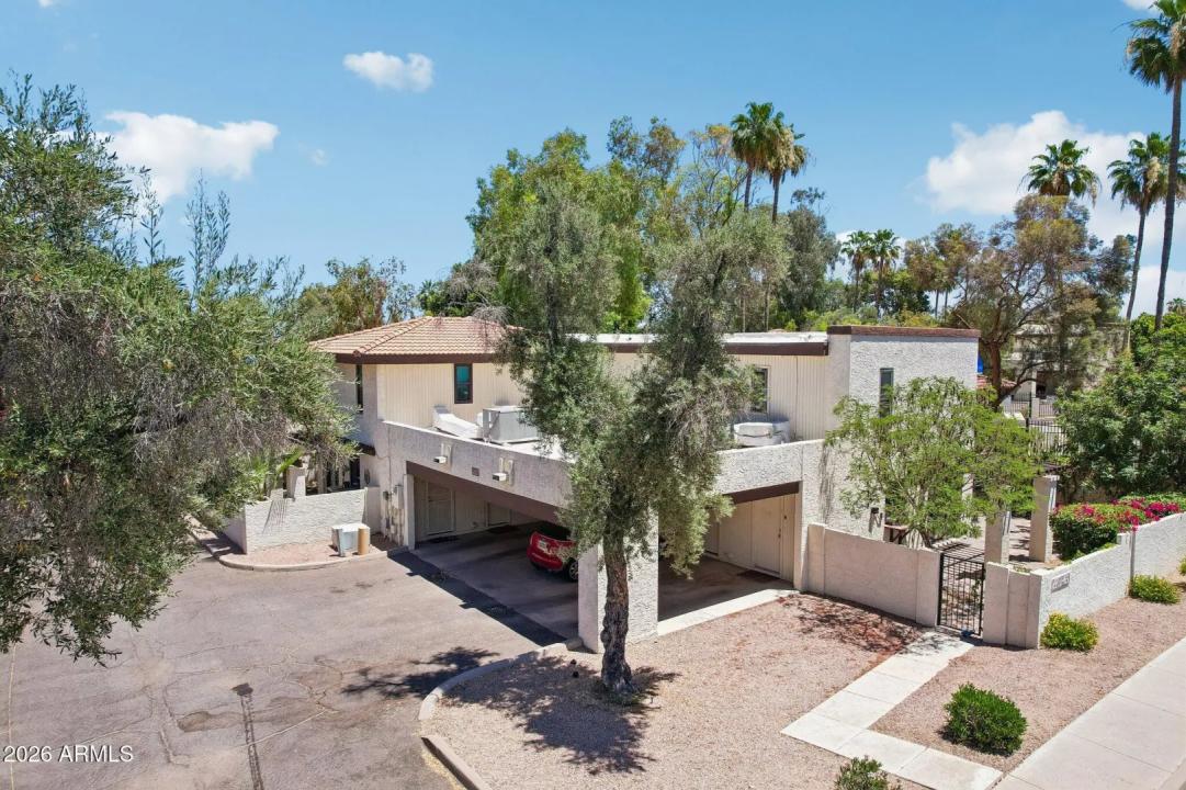 Real Estate Picture 29
