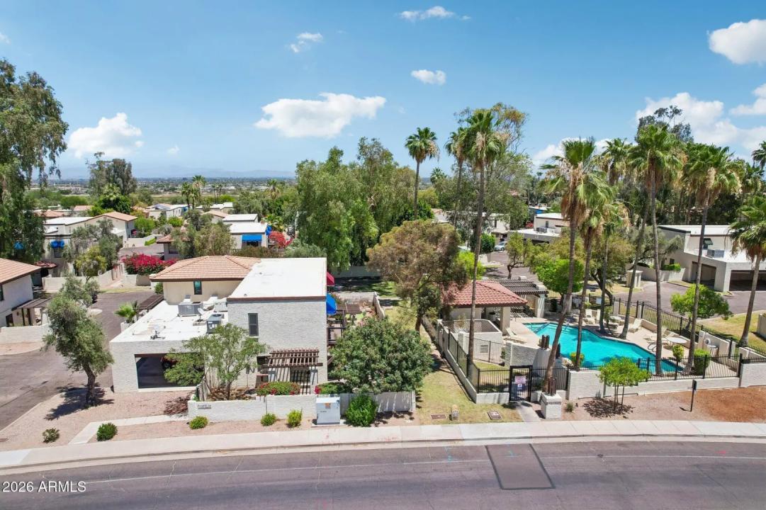 Real Estate Picture 31