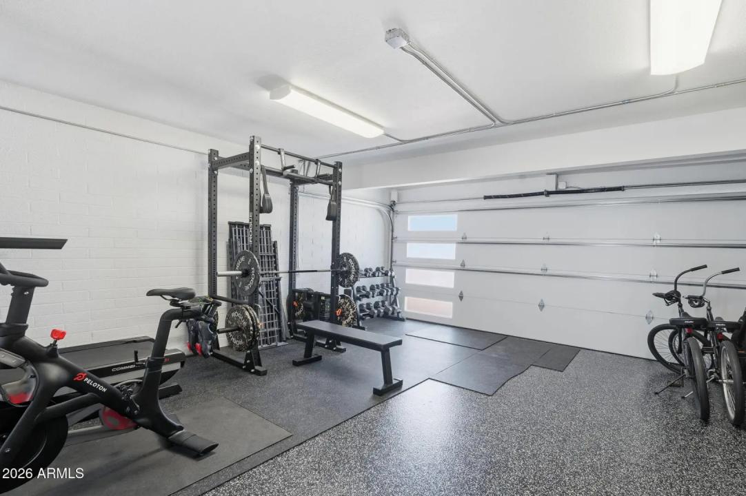 Real Estate Picture 33