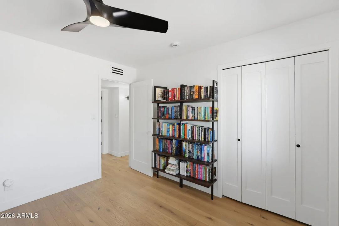 Real Estate Picture 26