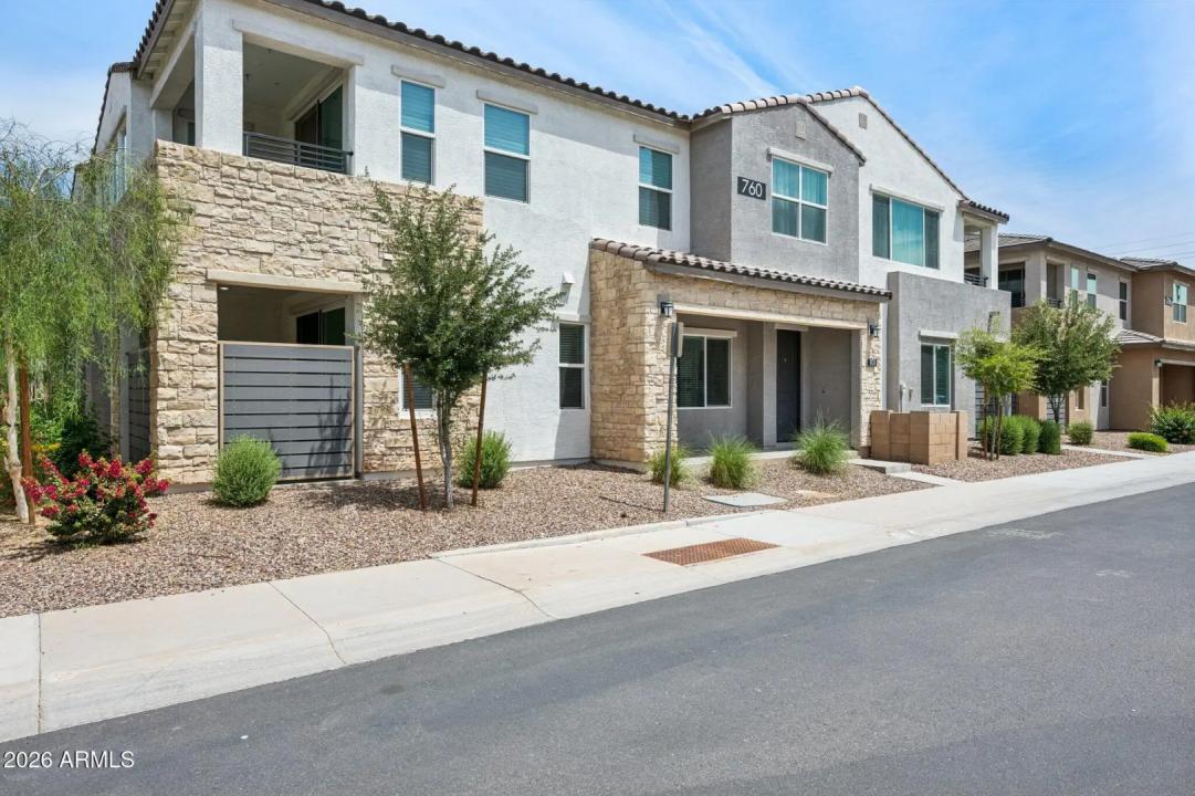 760 E Doral Avenue 101 Gilbert AZ 85297