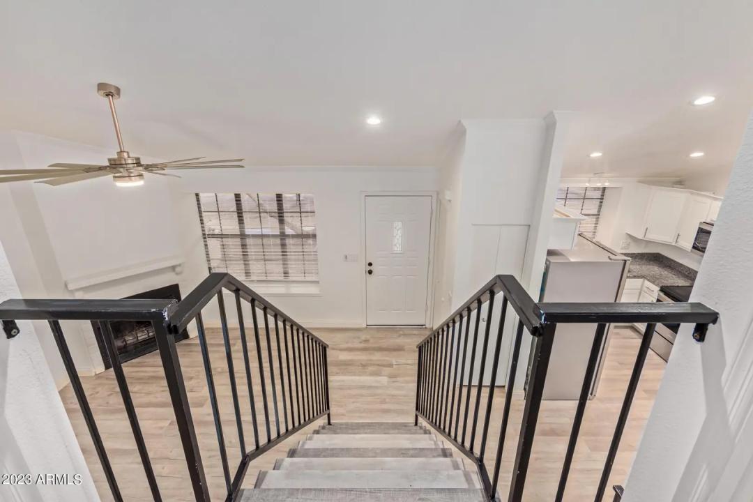 Real Estate Picture 19