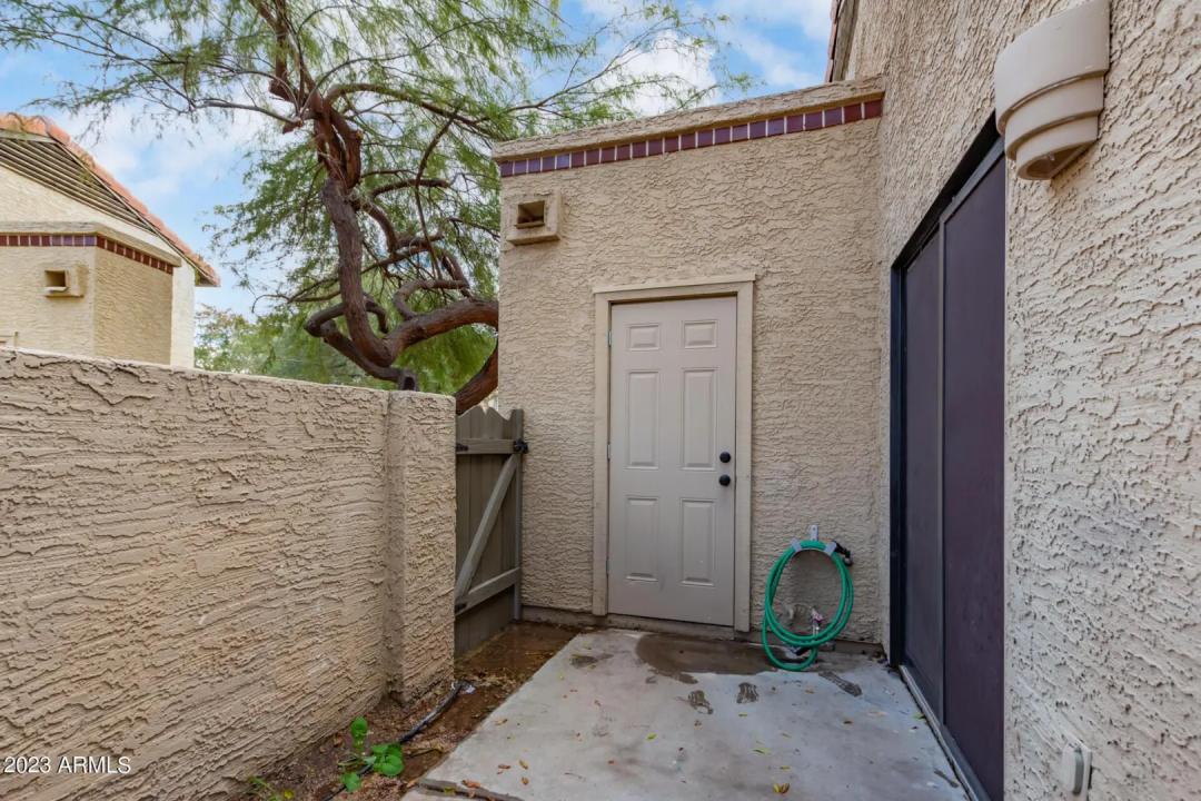 Real Estate Picture 20