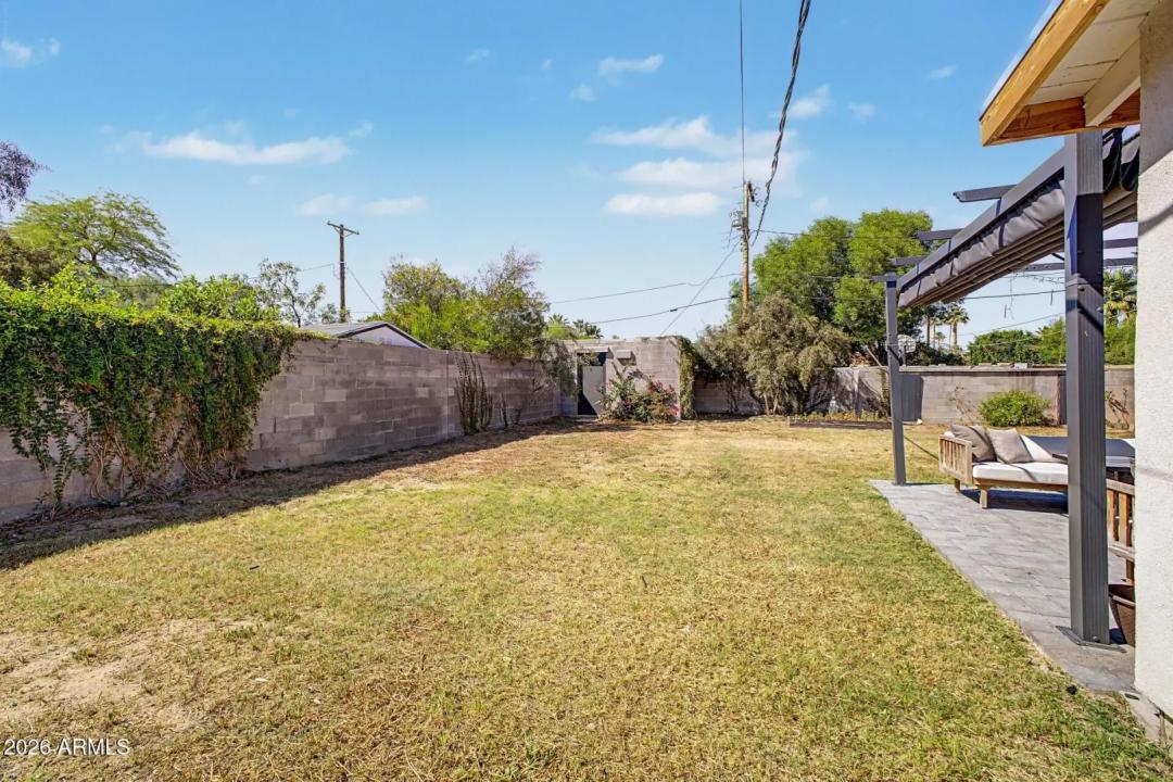 Real Estate Picture 34