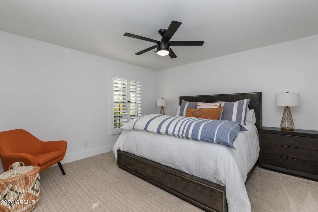 Real Estate Picture 26