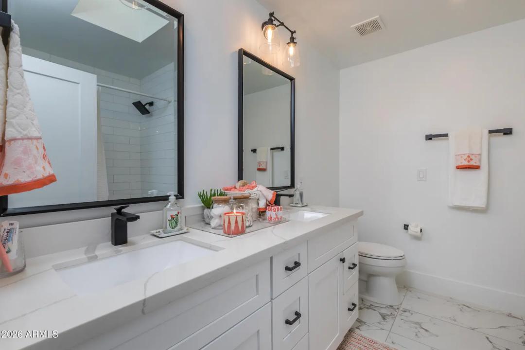 Real Estate Picture 27