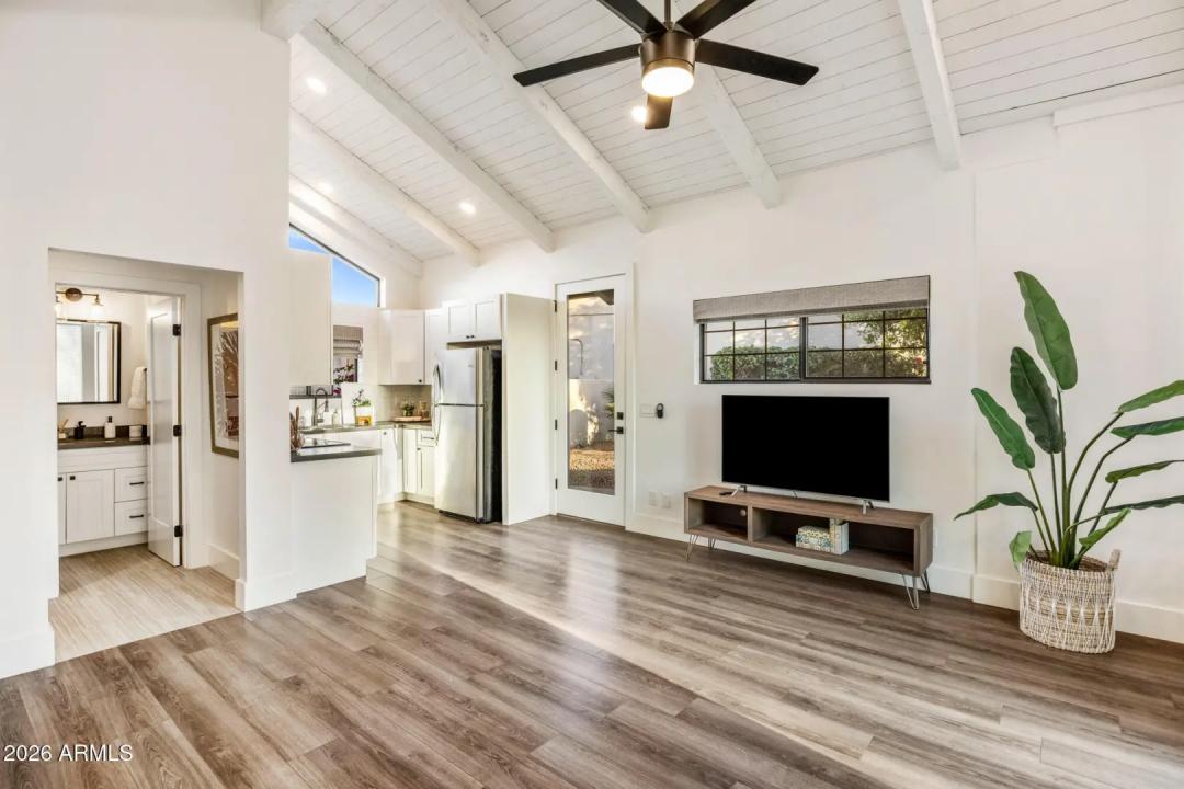 Real Estate Picture 31
