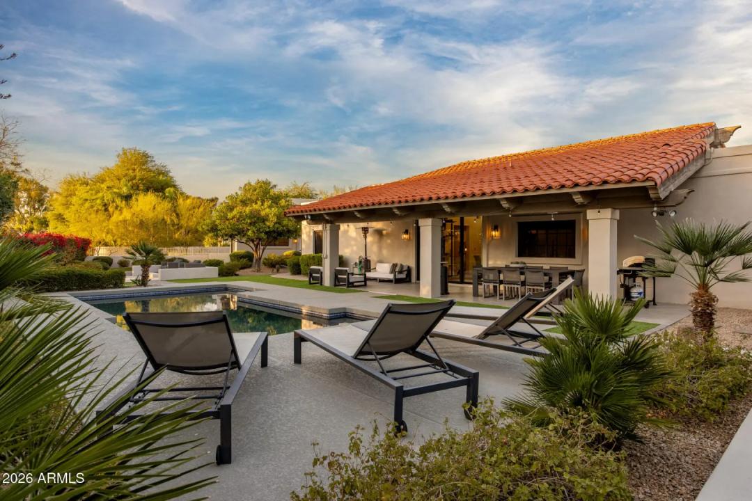 Real Estate Picture 42