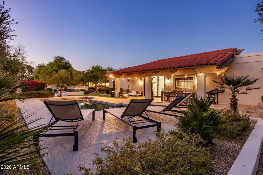 Real Estate Picture 5