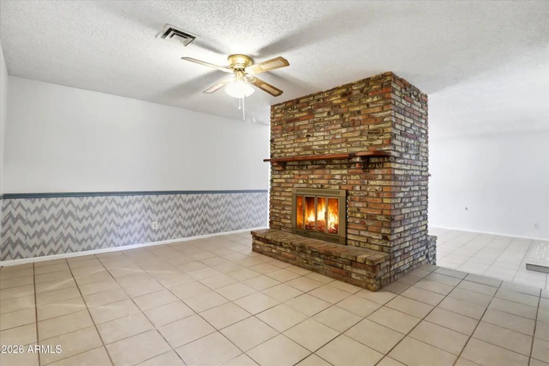 Real Estate Picture 45