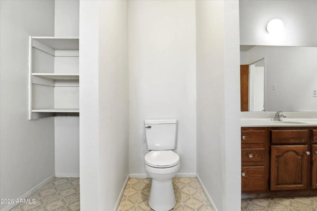 Real Estate Picture 40
