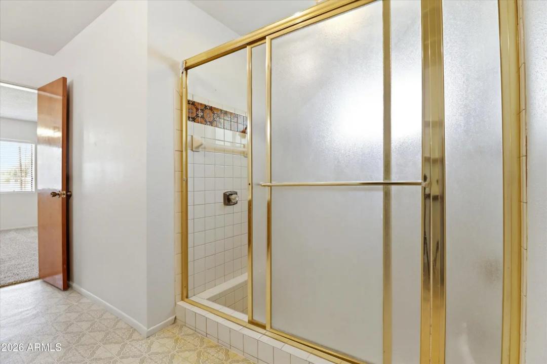 Real Estate Picture 34