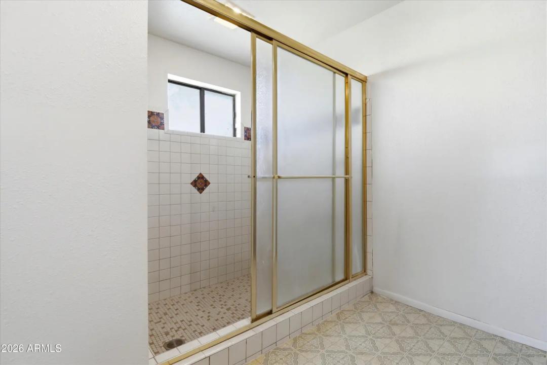 Real Estate Picture 35