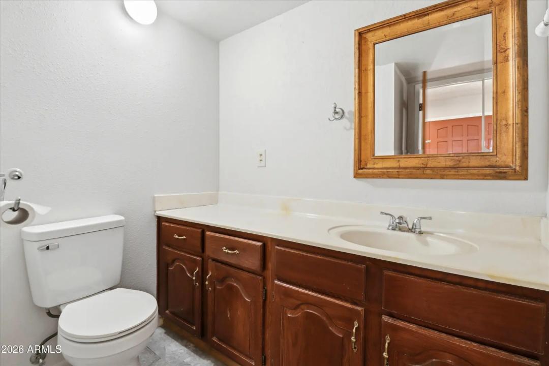 Real Estate Picture 40