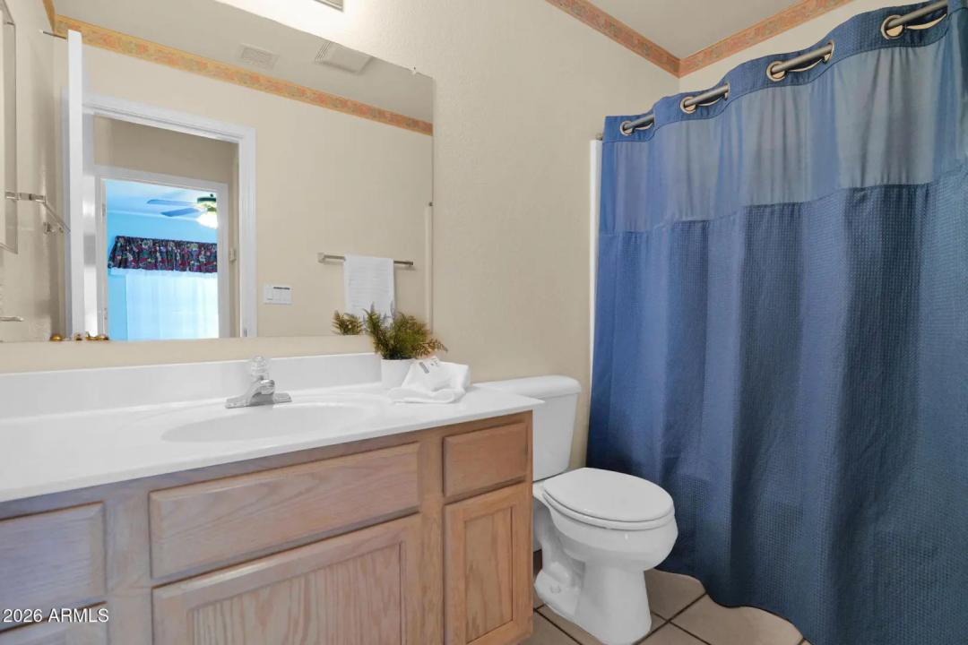 Real Estate Picture 24