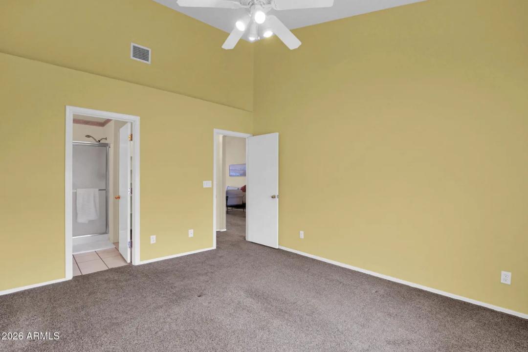 Real Estate Picture 19