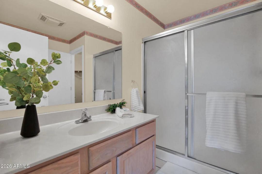 Real Estate Picture 20