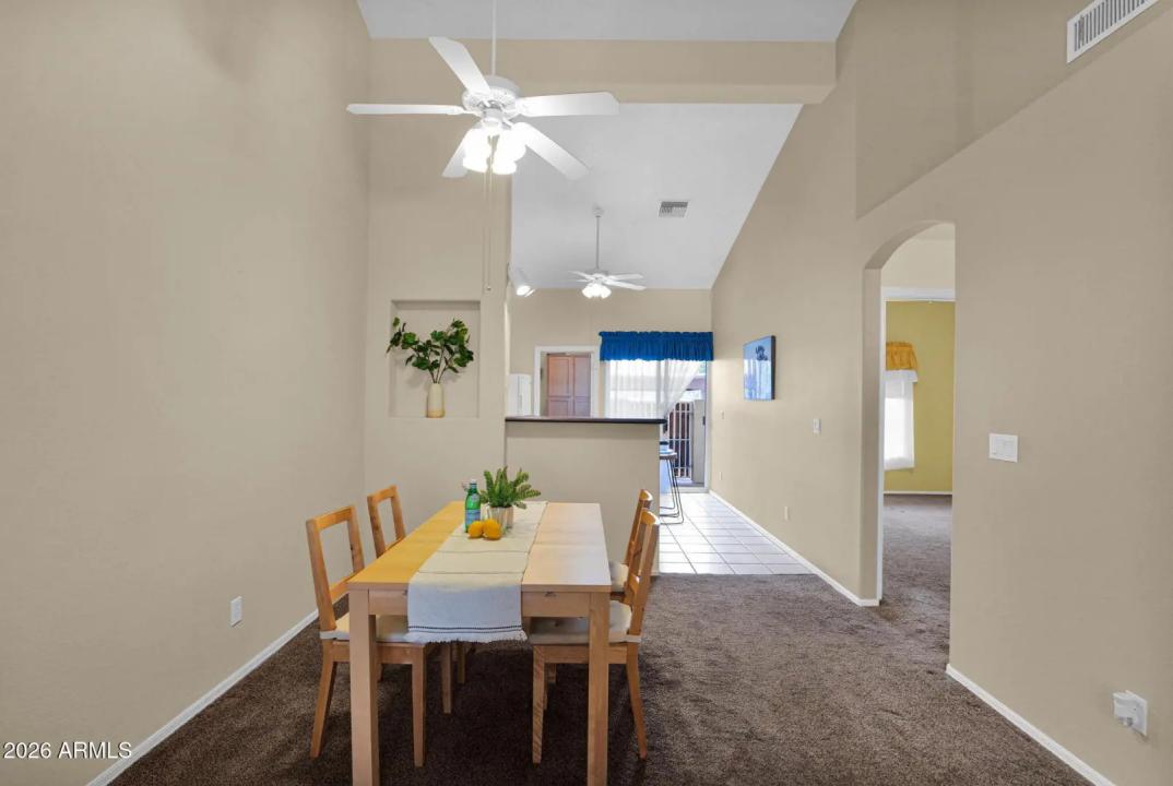 Real Estate Picture 9