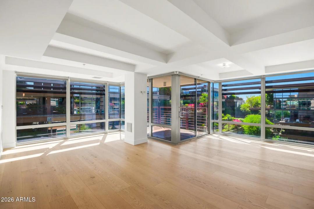 Real Estate Picture 1