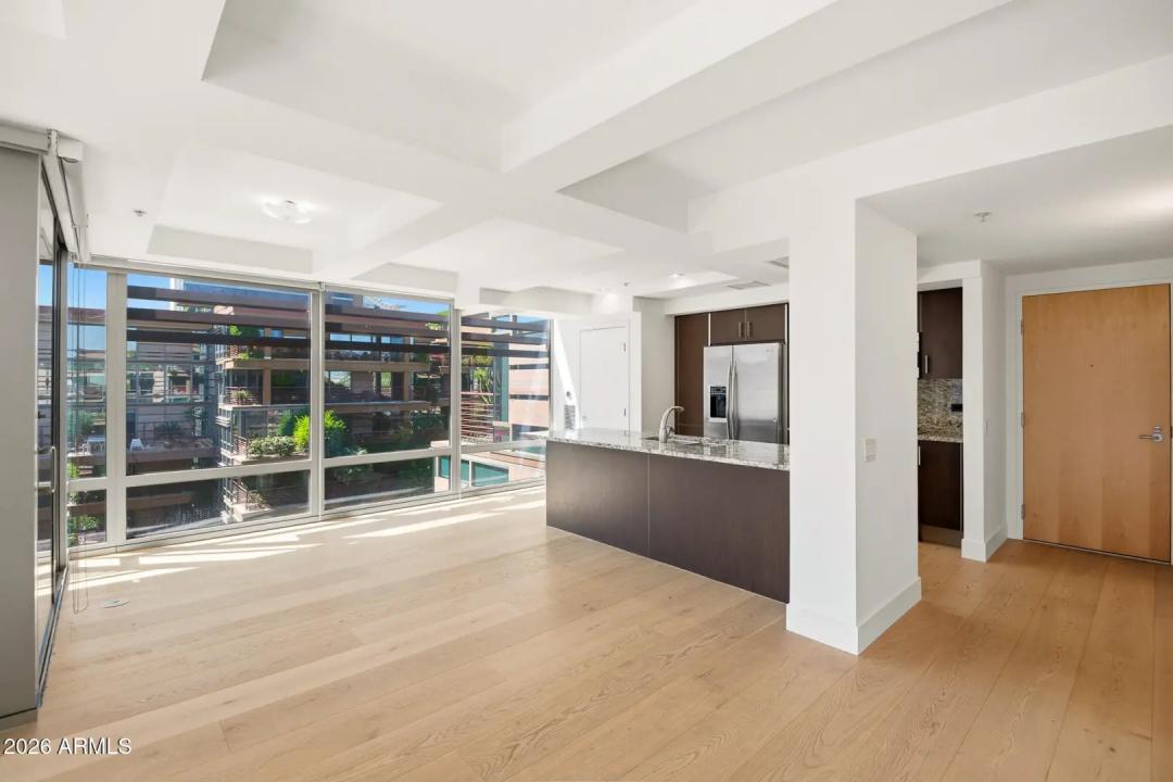 Real Estate Picture 13