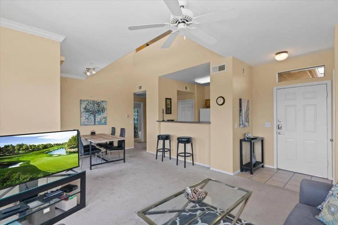 Real Estate Picture 9