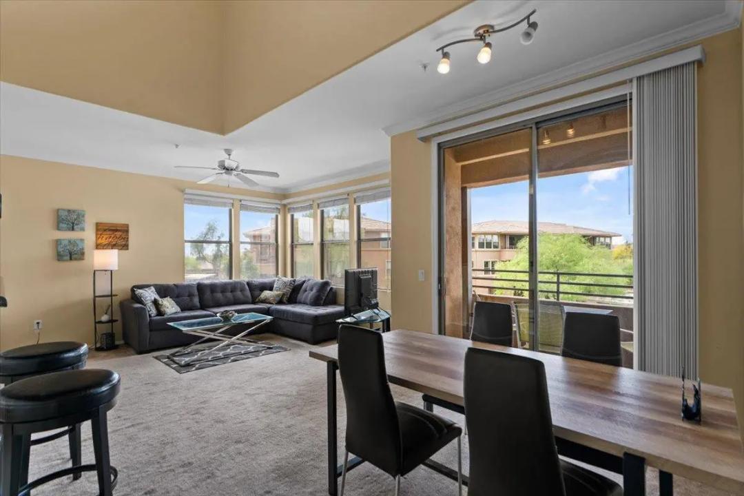 Real Estate Picture 20