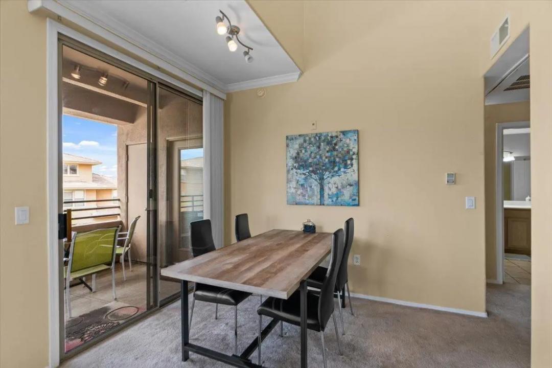Real Estate Picture 40