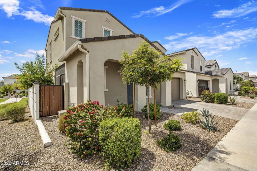 Real Estate Picture 28