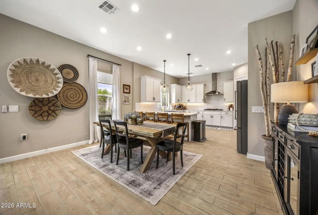 Real Estate Picture 2