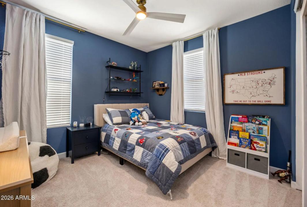 Real Estate Picture 20