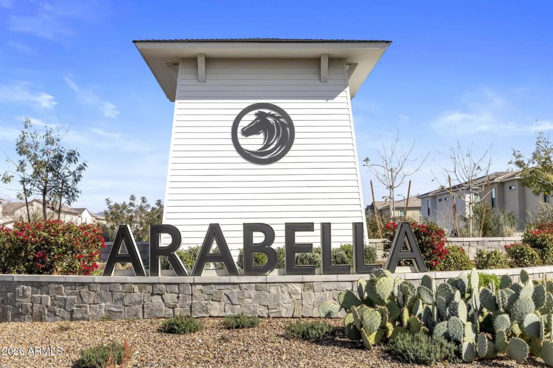 Real Estate Picture 30