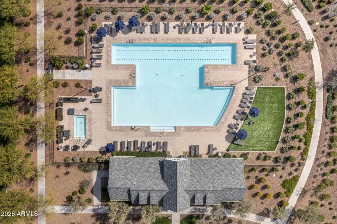 Real Estate Picture 31